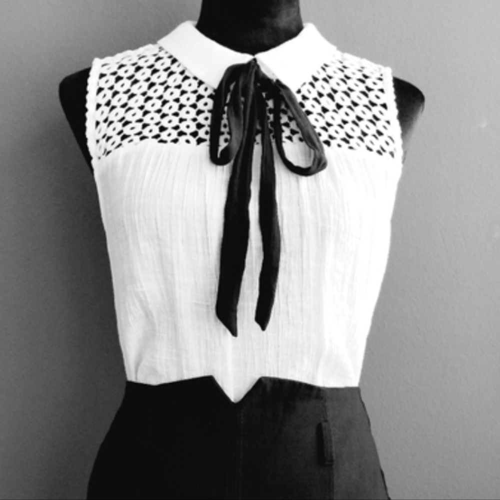 Women's Sleeveless Bow Top S - Picture 1 of 10